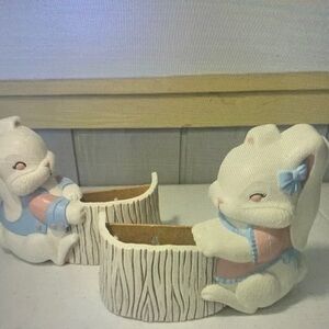 Set of 2 Burwood Wall Pocket Male Female Bunny Rabbits Wall‎ Decor Vintage Derpy